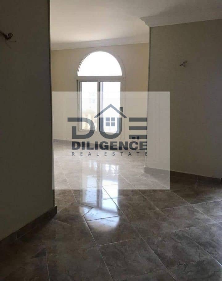 2 1d193285-37cf-4575-9cb3-d29d8fe54b42. jpeg