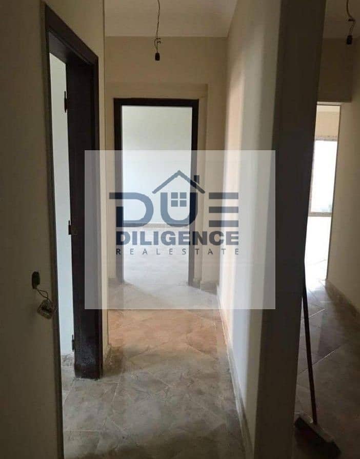 5 8865d660-cd76-4113-aa29-702175b31aa3. jpeg