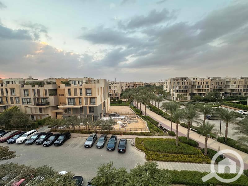 13 5c5a7e08-ab5b-41c4-b338-316175627b80. jpg