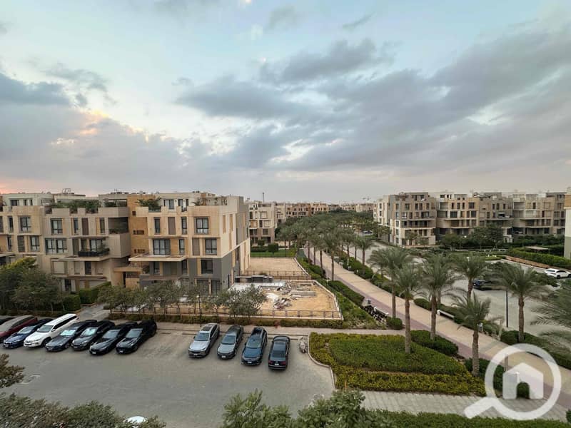 16 eae1deb5-a3e6-457b-af96-426c0e7e7dac. jpg