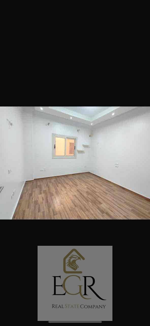 3 73edae82-d3c1-4273-8030-bf2f67472381. jpg