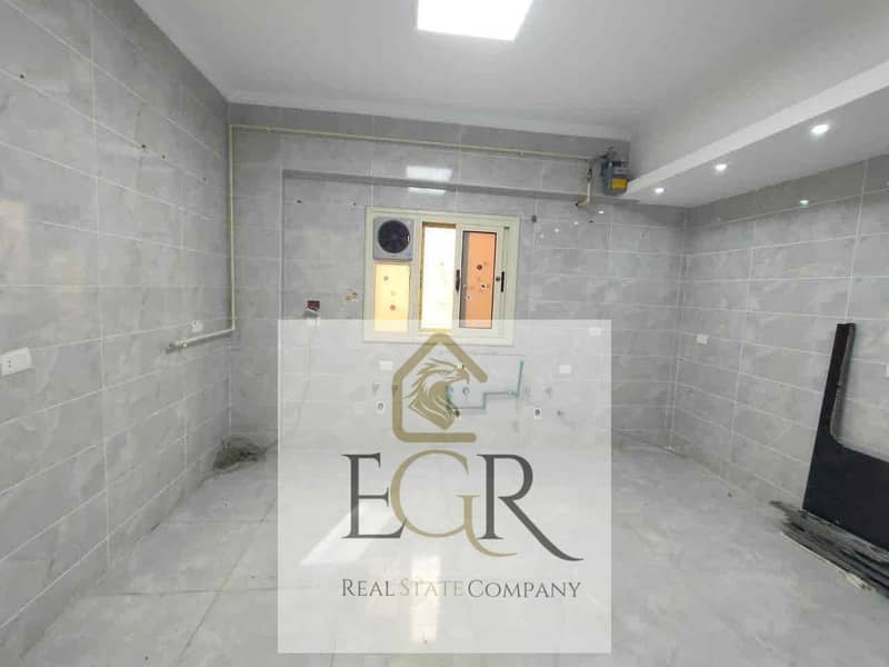 10 86ca3f66-c912-442a-bd8e-d59c71b61139. jpg