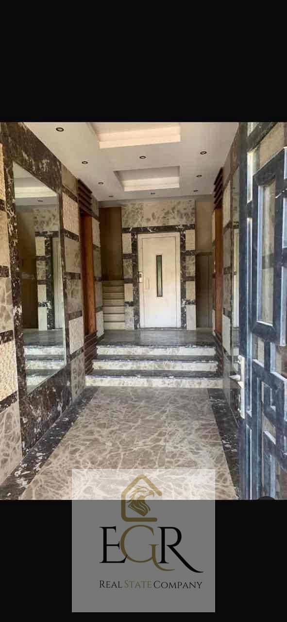 11 1985780f-86b7-48bc-bd2c-4687310e07a0. jpg