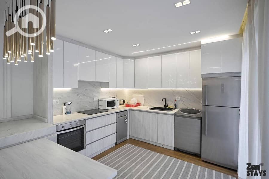 8 47fe3533-bbca-4d13-8f2a-a1094a843b7a. jpg