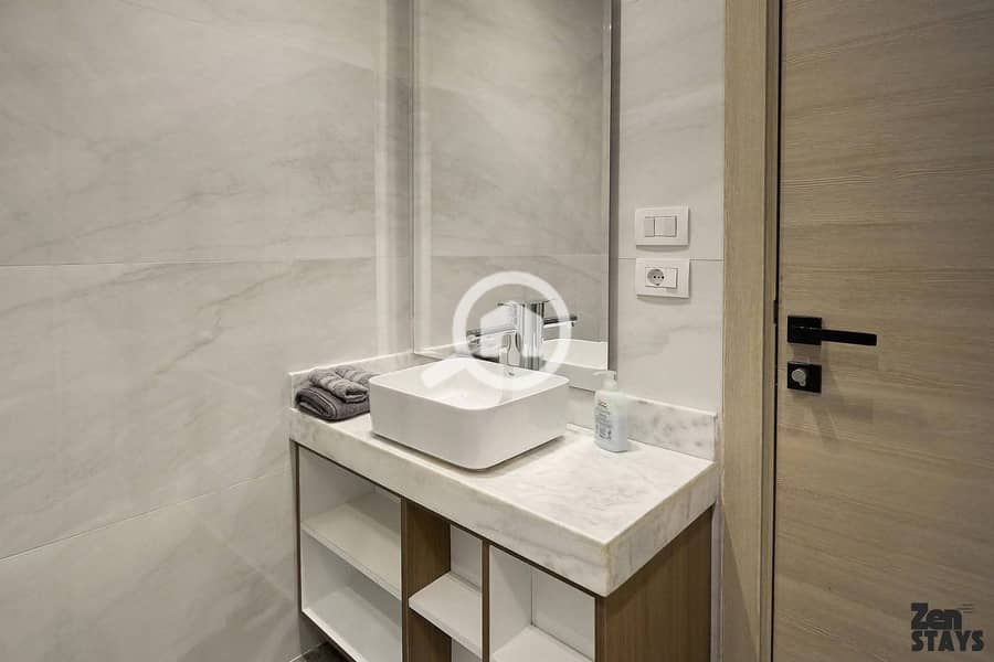 11 233dd0d0-6bf2-42c0-b933-b5df54f110f1. jpg