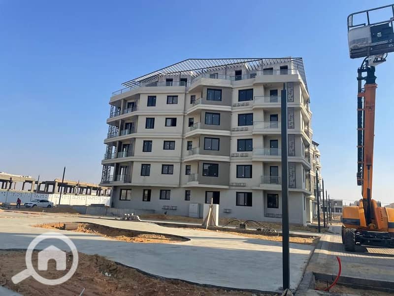 6 photo_6041665895136346948_y. jpg