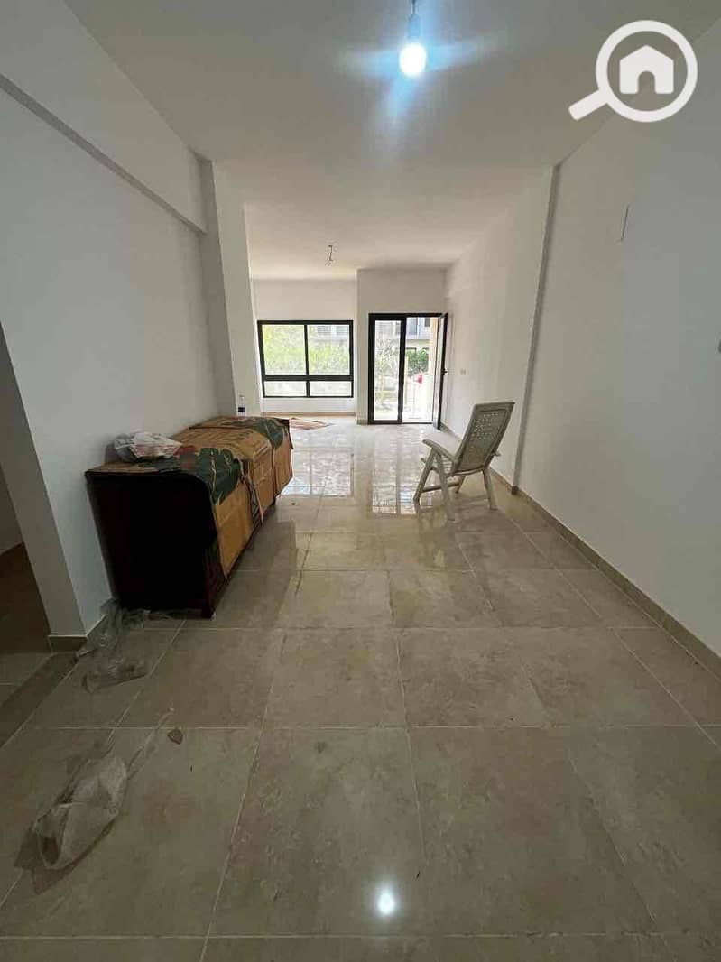 2 8d1e333b-d00b-4b94-a0bb-1da8ae93a8ab. jpg