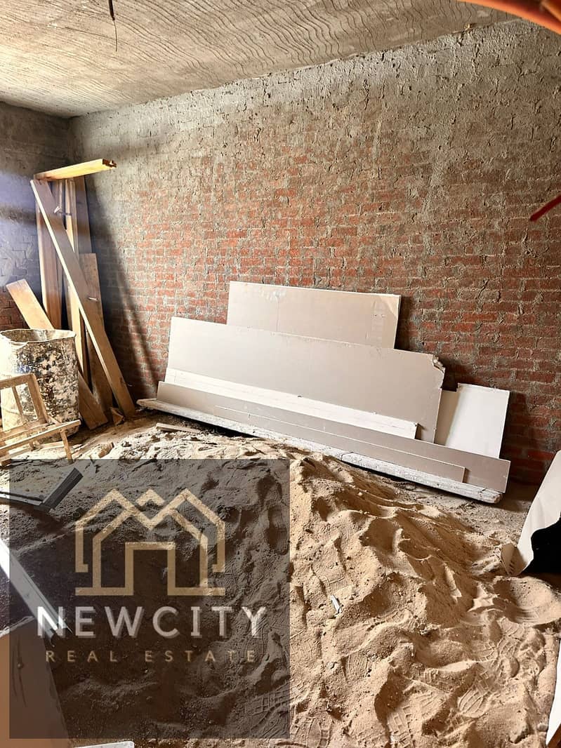 4 صورة واتساب بتاريخ 2025-10-27 في 14.26. 46_2797102a. jpg