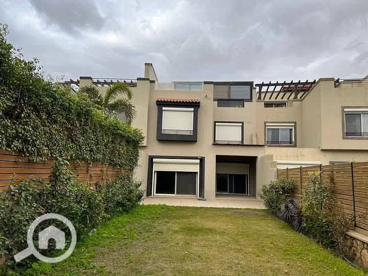 10 480974258_122206244774153571_2427743643878043936_n. jpg