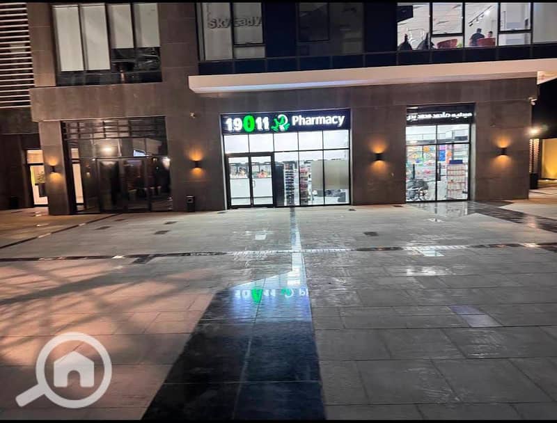 8 c9baee47-86d0-4cc4-93d8-0804984d10b4. jpg