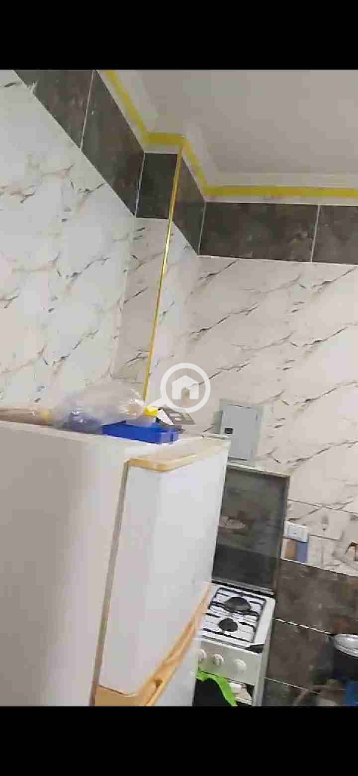 3 Screenshot_20251027_201440_com. whatsapp. w4b. jpg