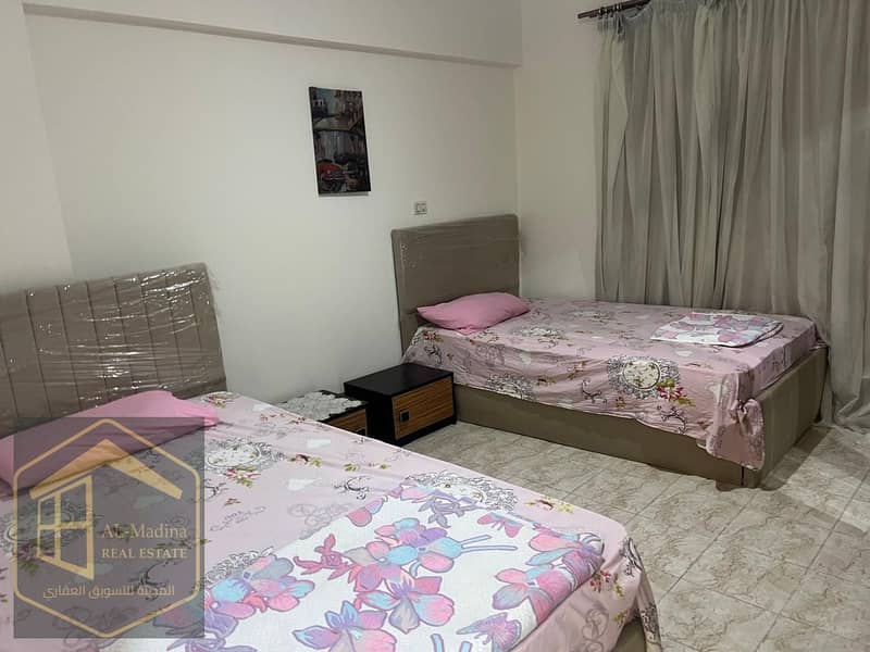 5 WhatsApp Image 2025-10-27 at 18.08. 52 (2). jpeg