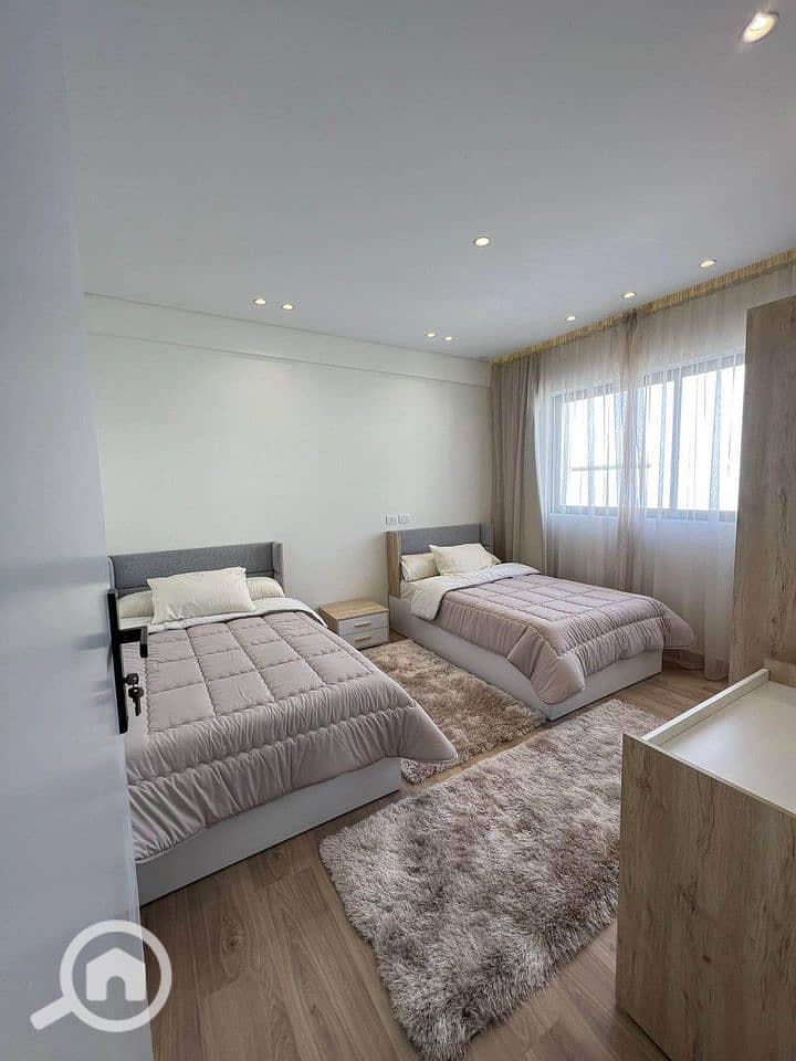 12 414732590_24477216018593587_301931783915501744_n. jpg