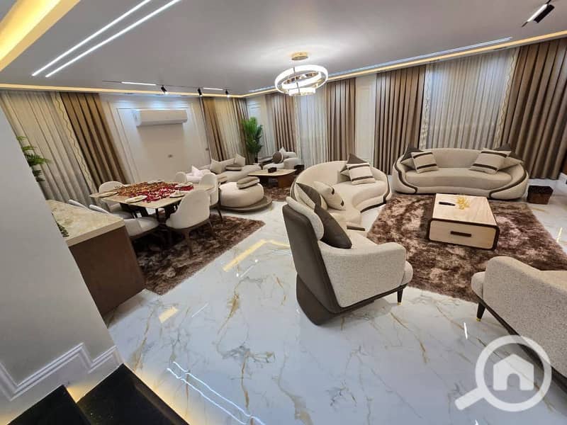 3 7228b6f9-22e2-4fe3-8e70-8f17bb9edc4f. jpg