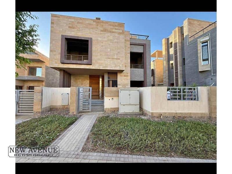 5 WhatsApp Image 2025-10-27 at 4.50. 50 PM (1). jpg