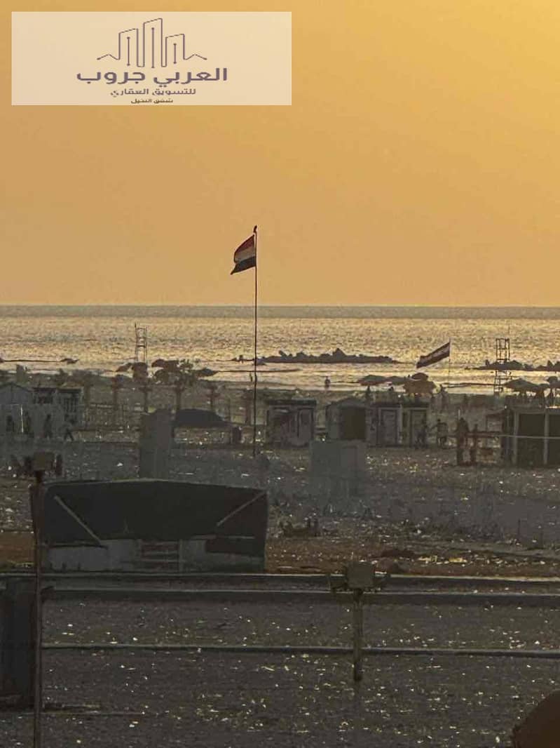 21 bdc83926-0b77-47b1-8549-7b799e9fa1ad. jpg