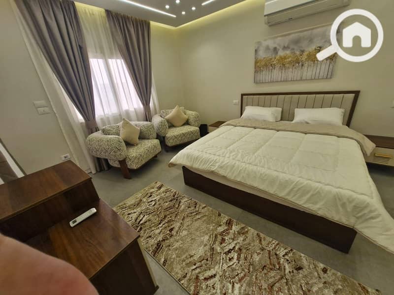 4 6afe6f60-76e0-441c-924d-79bc41efae73. jpg