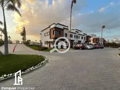 5 Bedroom Townhouse for Sale in New Cairo, Cairo - Untitled design - 2023-11-12T165514.565 (2). png