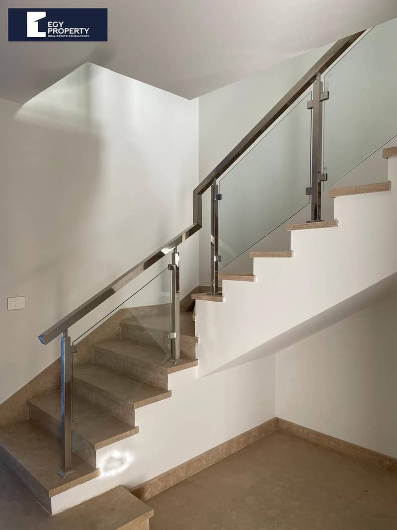 8 _files_3d6f3cce-48c1-4bb3-a415-05fc194bd5b2 (1). jpeg