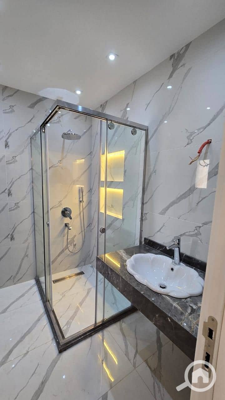 12 571202745_851360270760569_8761529658175045033_n. jpg