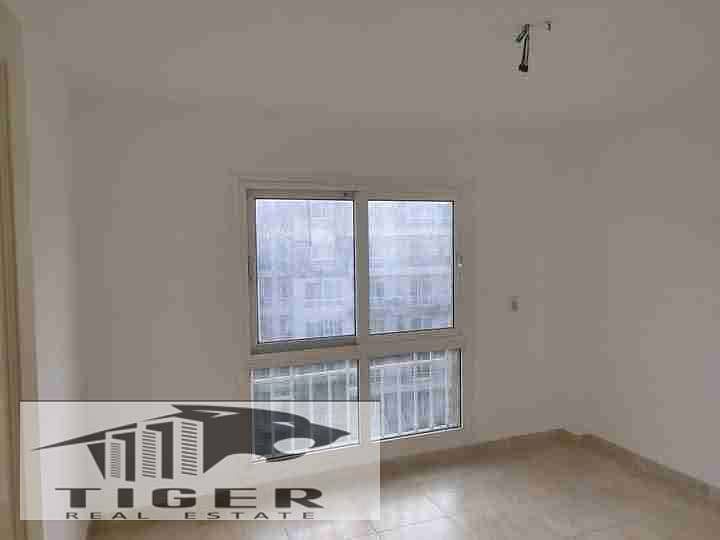 6 171c85be-3930-4838-ada6-d5a7690b57e5-1_all_34004. jpg