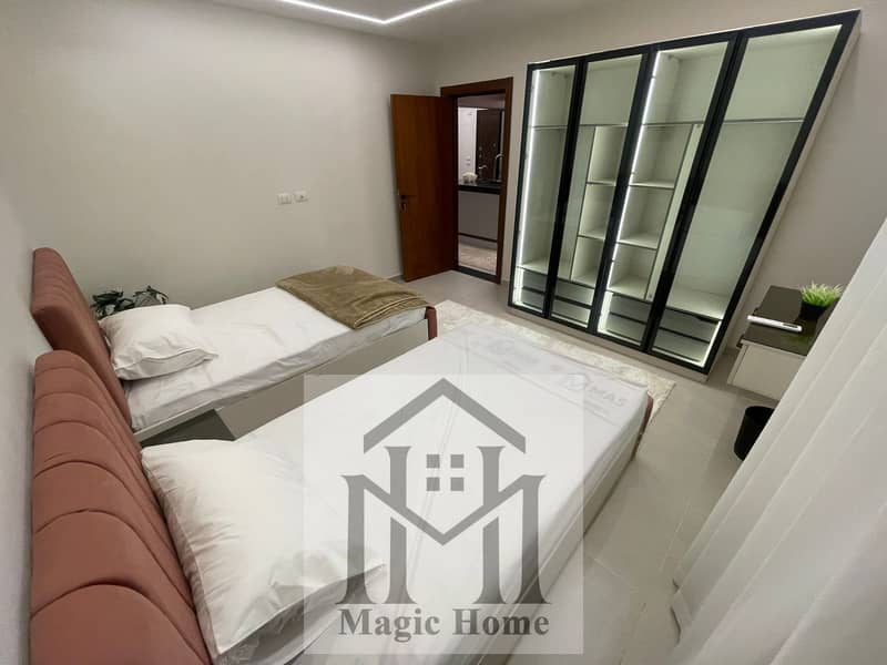 10 d58670d9-9df3-4865-9eaf-6c0d249cd429. jpeg