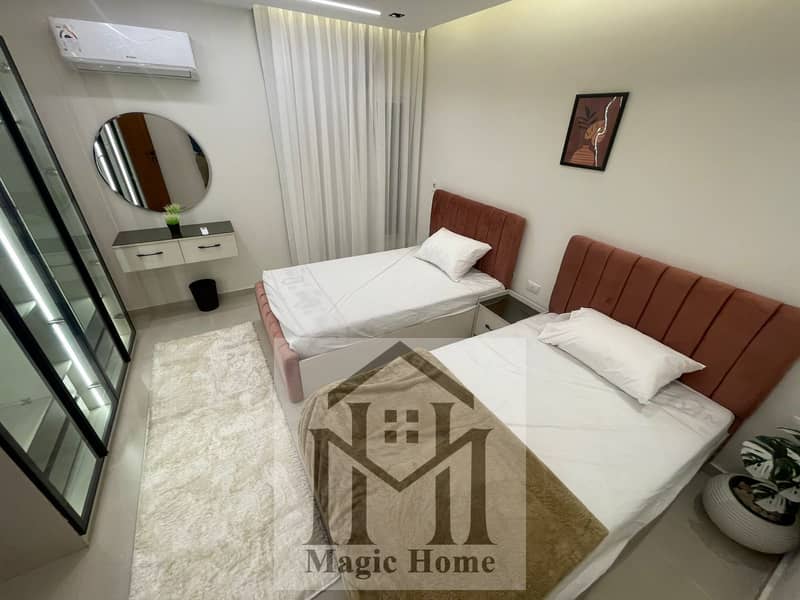 12 67caaea2-4470-463f-a66c-cb850720a2c4. jpeg