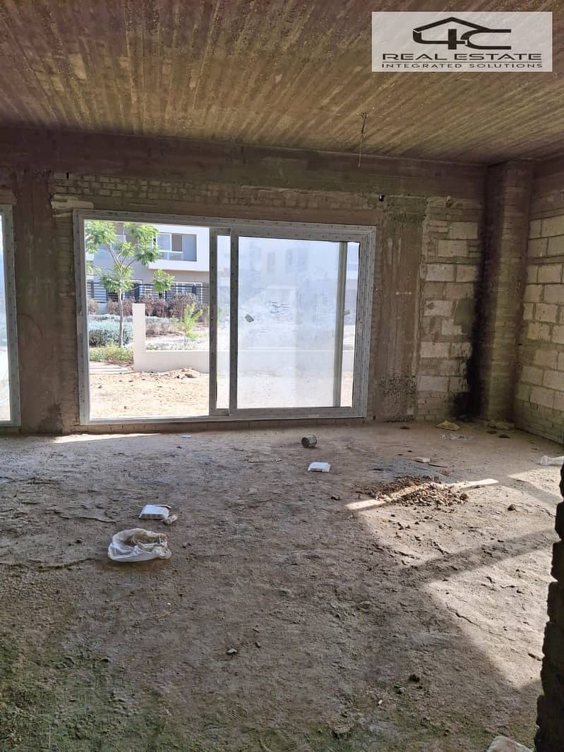 8 WhatsApp Image 2024-11-12 at 4.40. 23 PM (2). jpeg