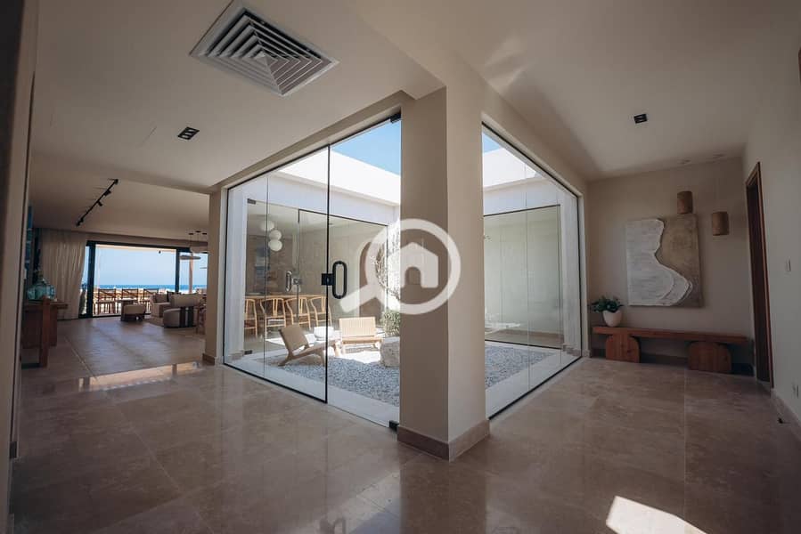 6 WhatsApp Image 2025-10-22 at 17.33. 10_03a311c3. jpg