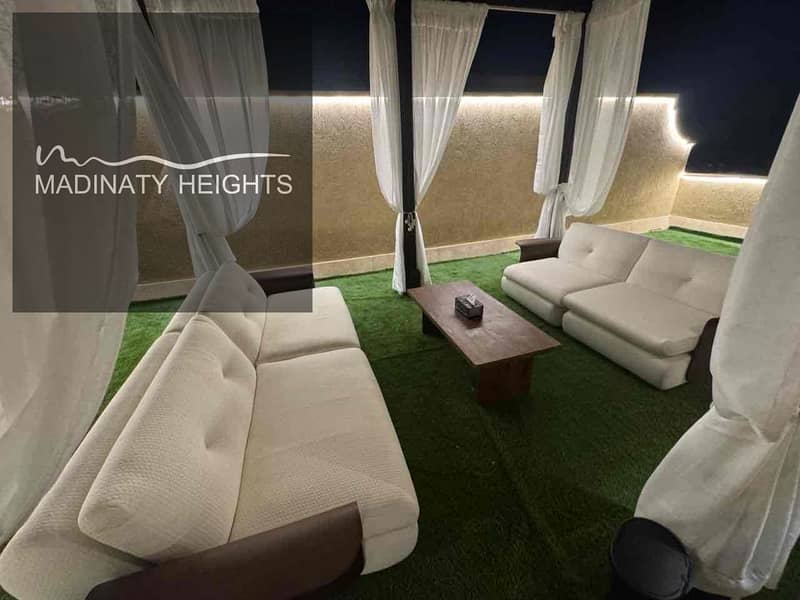 12 657b8dfb-6efe-48a3-9959-250fa6874d8c. jpg