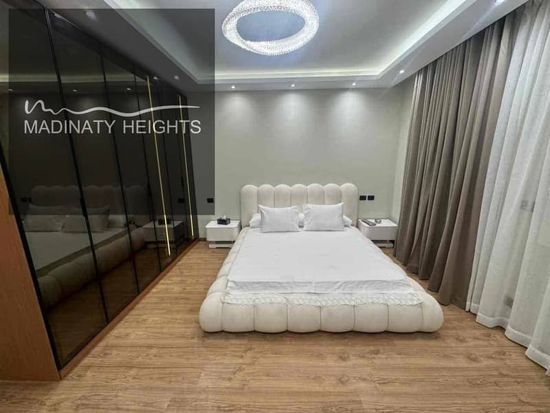 13 1a4bf01f-d0c1-42e7-b6d5-b543e862cc0e. jpg