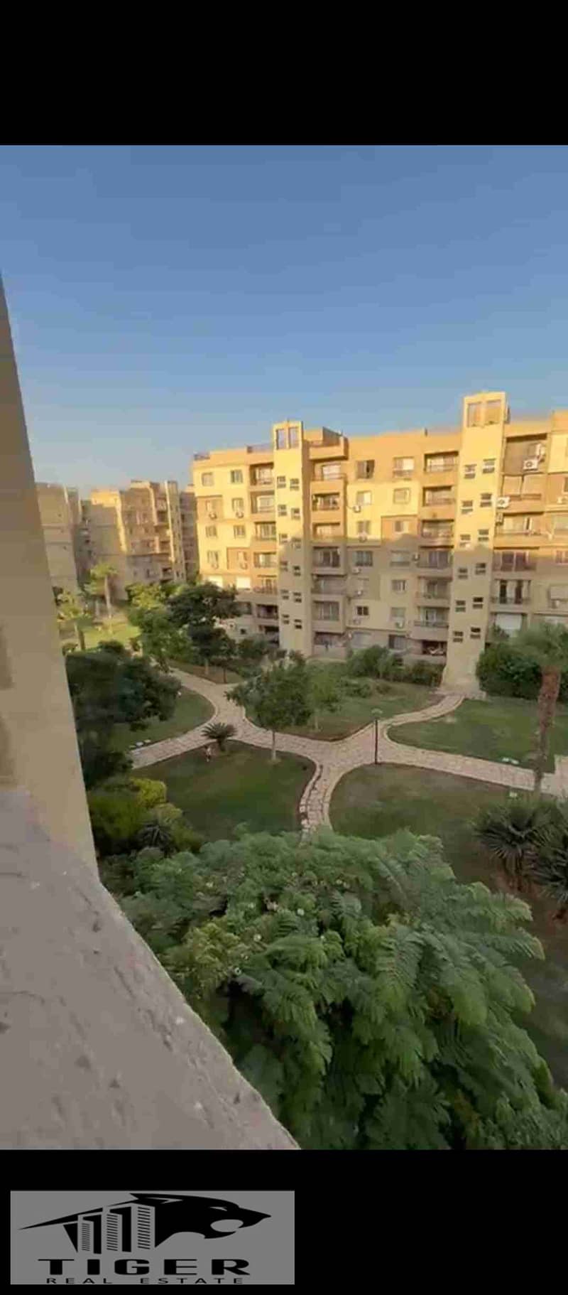 1002867194. jpg 1002867194. jpg