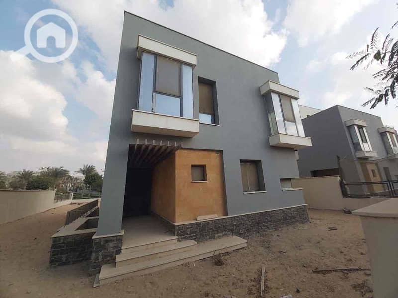 9 2b63cd0f-c98f-47c1-8345-604e17f96f3d. jpg