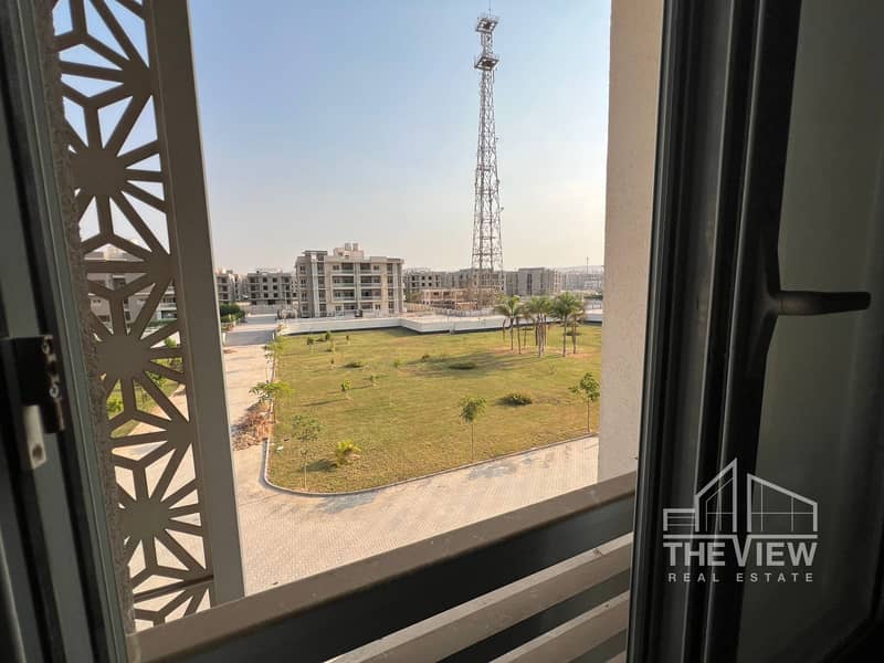 8 WhatsApp Image 2025-10-26 at 14.00. 03_b26e9c5f. jpg