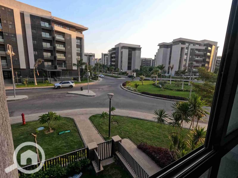 1000373640. jpg 1000373640. jpg