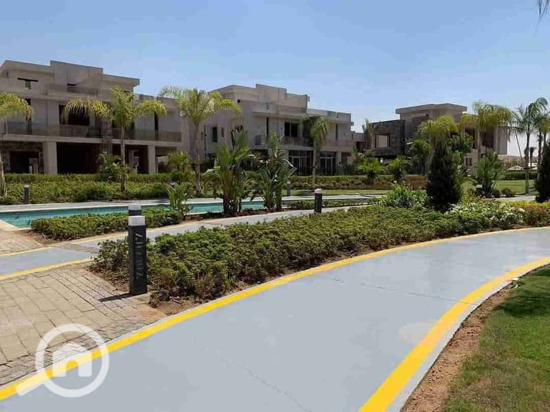 6 FB_IMG_1761591397326. jpg