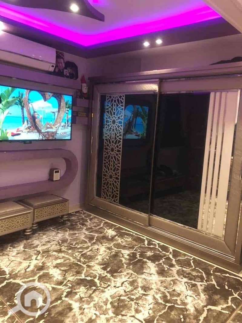 14 dcdf37f5-bfa1-4dd3-9e43-2b6e99d722ff. jpg