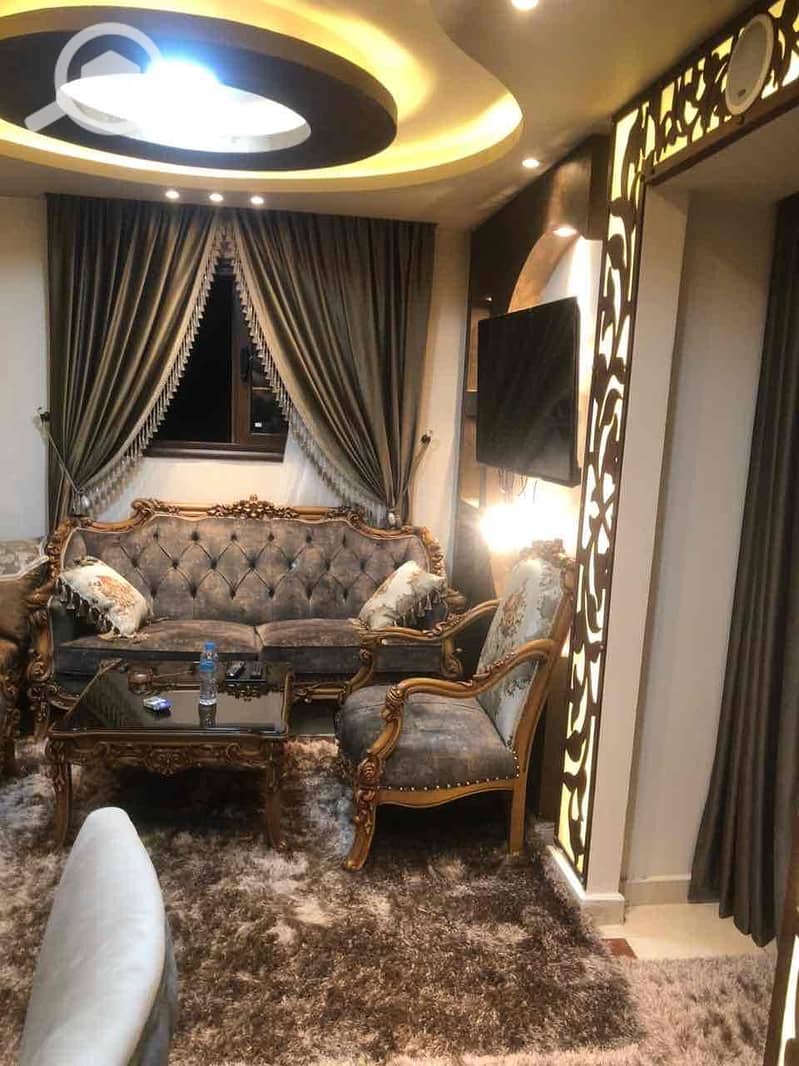 18 4779f26f-b038-41e9-b6bc-06da9dd1968e. jpg