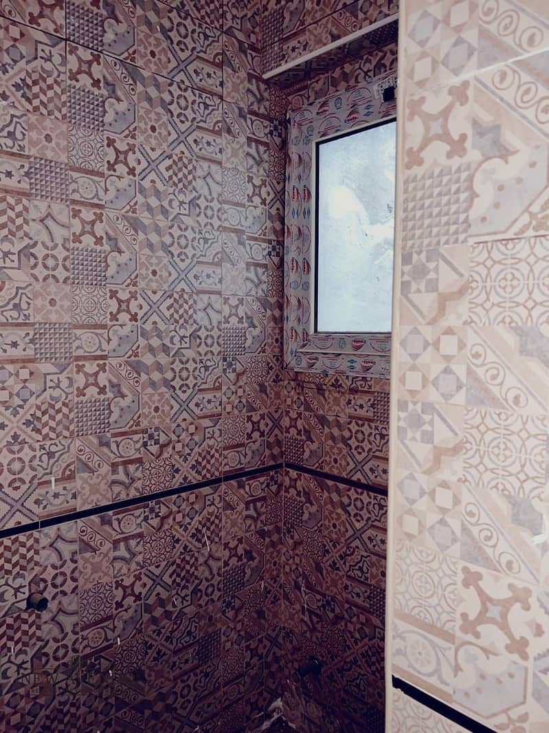 10 WhatsApp Image 2025-10-27 at 18.08. 09_20225871. jpg