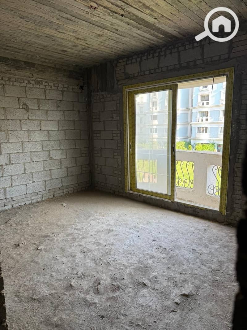 1000203096. jpg 1000203096. jpg