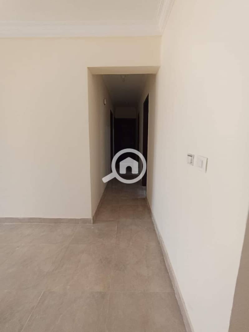 2 64cb4ecb-fc4f-4631-8c62-a80ce3121dfb. jpeg