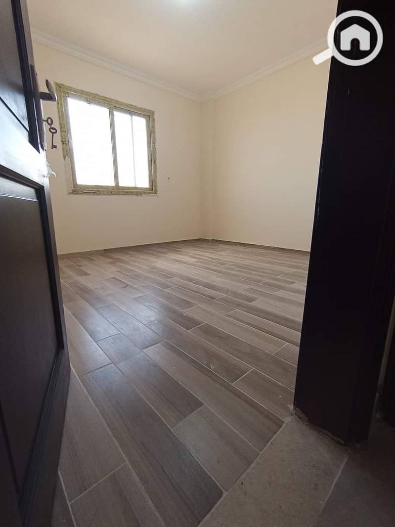 3 d68a1dc8-9ab8-491d-8e1d-fd216e0f9157. jpeg