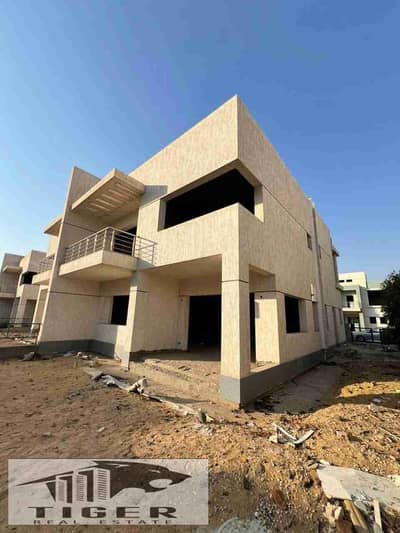 4 Bedroom Villa for Sale in Madinaty, Cairo - 1002815586. jpg