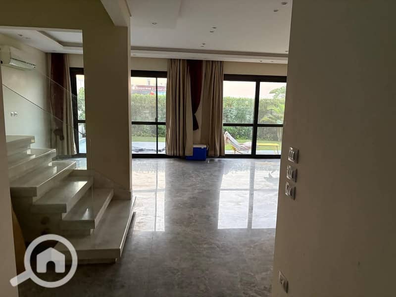 6 FB_IMG_1760377100019. jpg