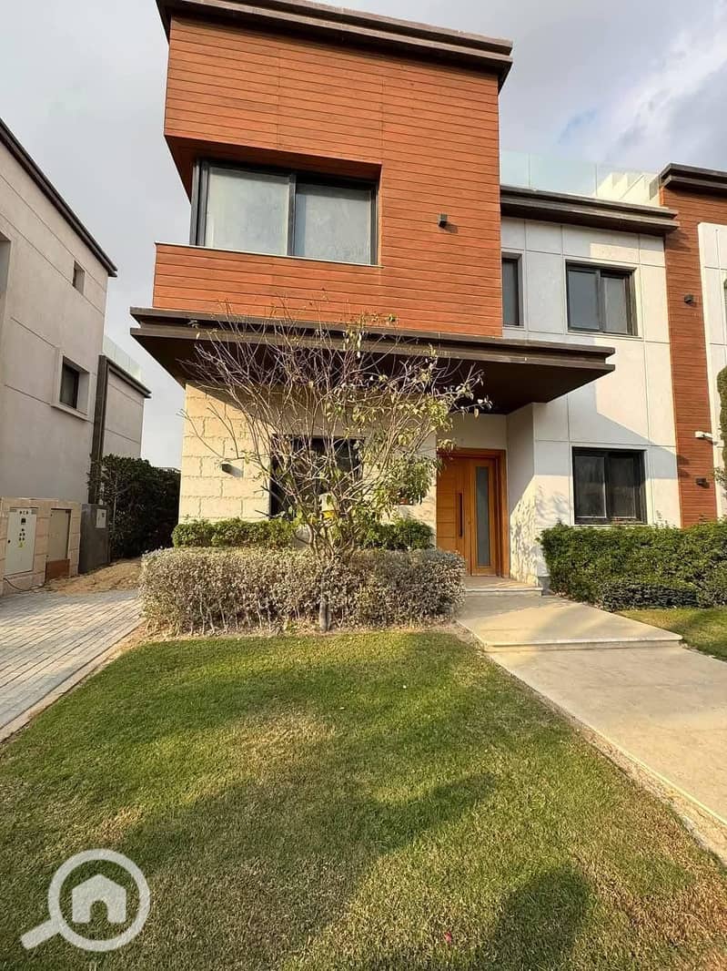 2 631922a1-6c36-4391-95ad-94800189188f. jpg