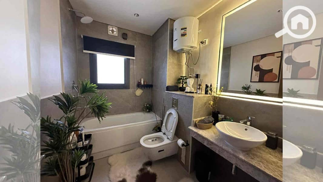 15 fb7aad3e-a615-4802-bac8-5bd7f3c178d1. jpg