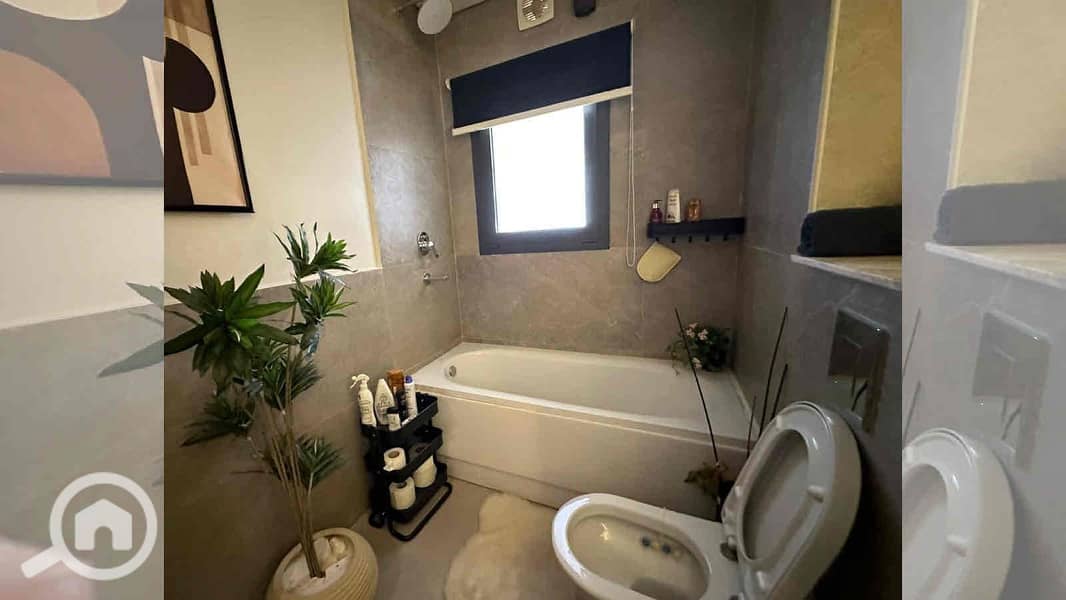 17 b1a10dd2-df17-4edc-b994-90eb3c71f11b. jpg