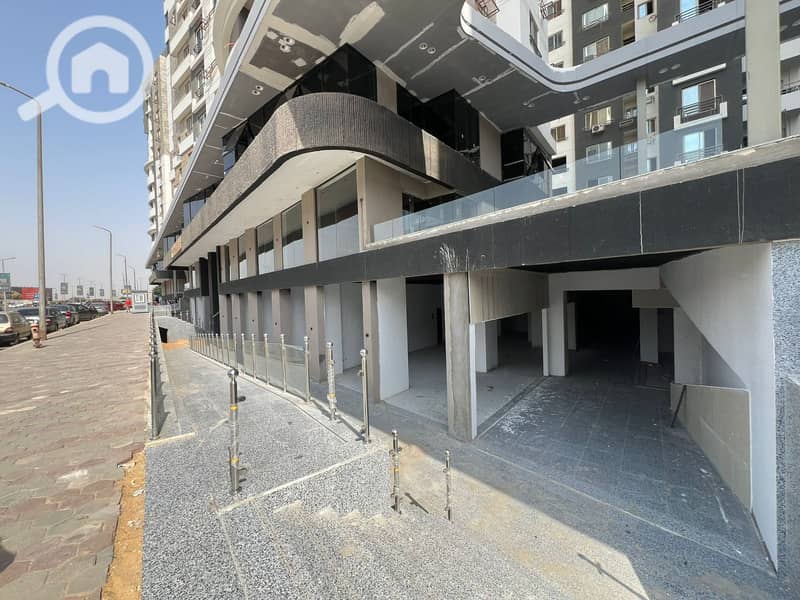 7 4c1356dc-bdfc-40ca-8f95-6b2a7fafd64d. jpg