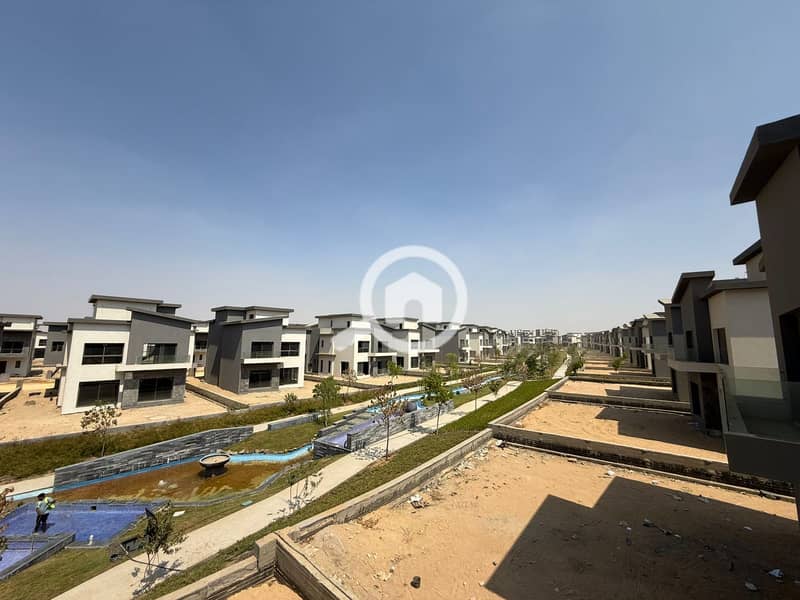 8 eb98984f-9078-4b09-905d-c9c9a35064f6. jpg