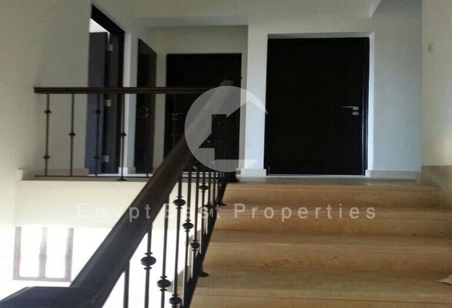 6 a2c2c0a6-8f95-4618-a20e-dcf5d699a1f3. jpg